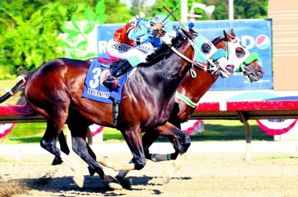 Epicentro (PUR) ganando la edición del 2009 de la Copa Velocidad. Foto Cortesía de Clasico del Caribe