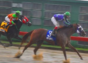 Ana Tani (DOM) ganando el Clásico Restauración. Foto Cortesía Robert Sánchez